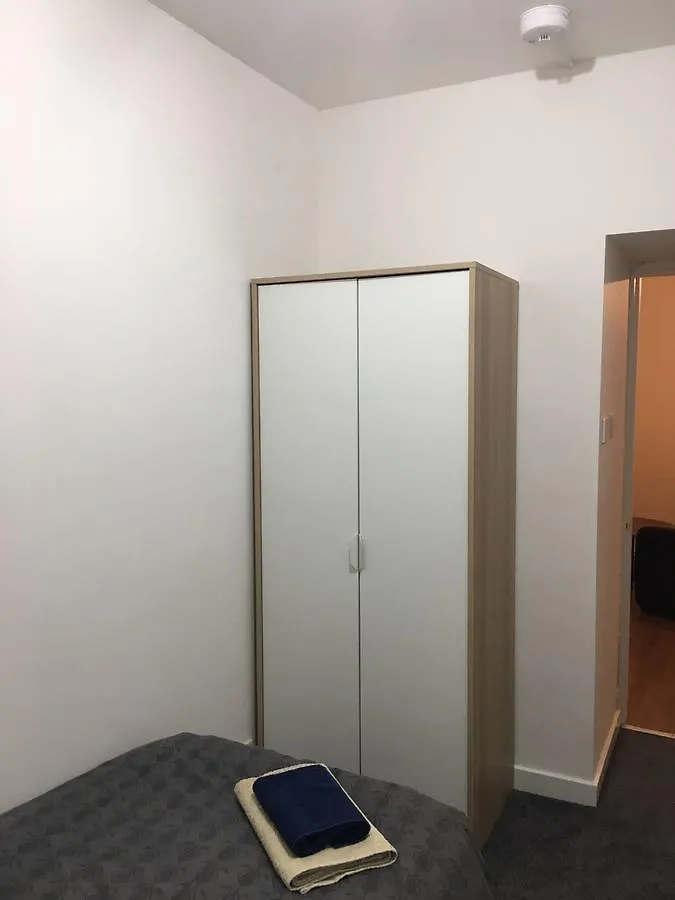 Dazzling And Elegant Flat In Aberdeen City Centre Apartment